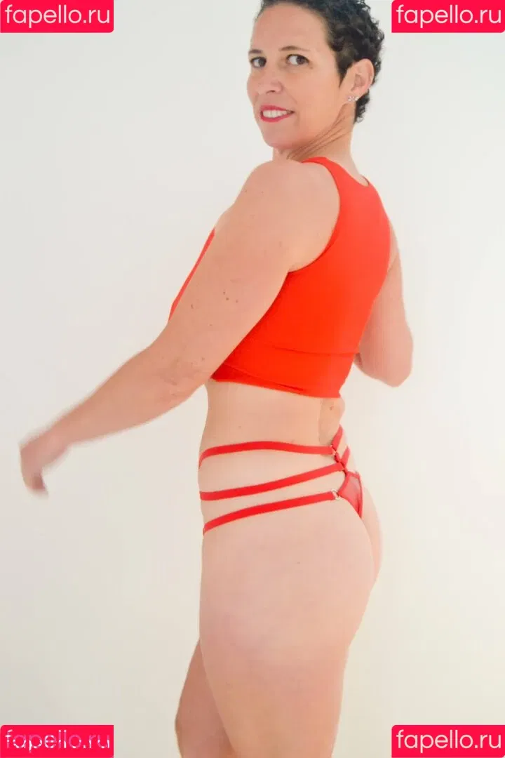 Laurie Argentina Onlyfans Photo Gallery 