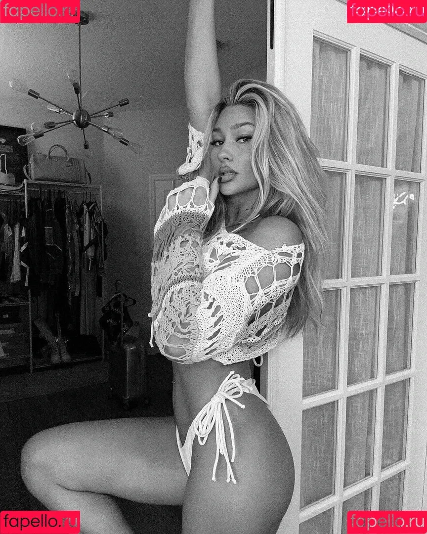 Izzi Dame Onlyfans Photo Gallery 
