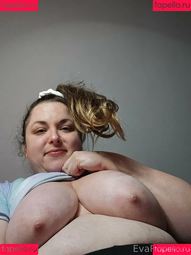 evarosekiss Onlyfans Photo Gallery 