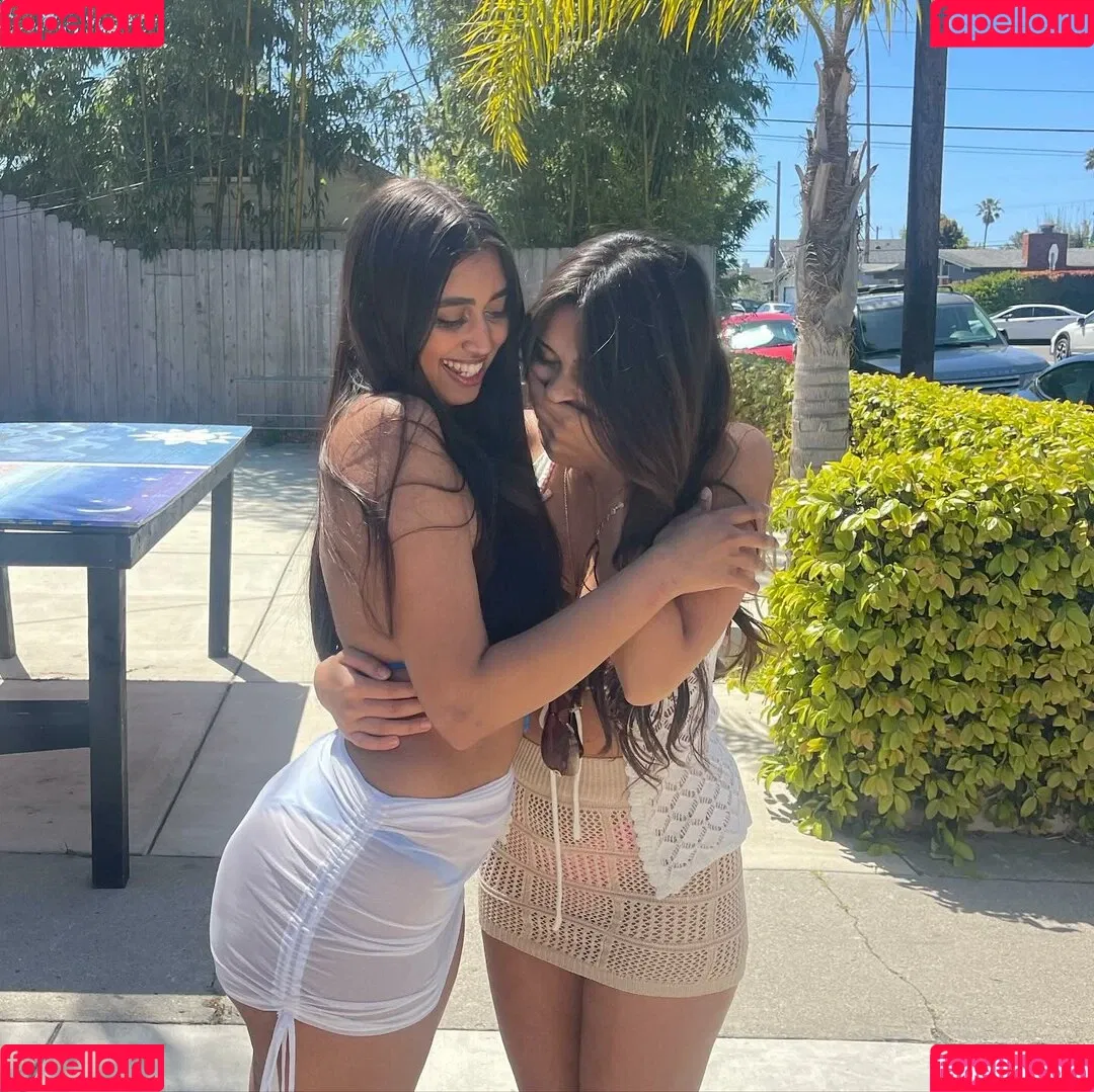 ritishaaaaaaaaaa Onlyfans Photo Gallery 