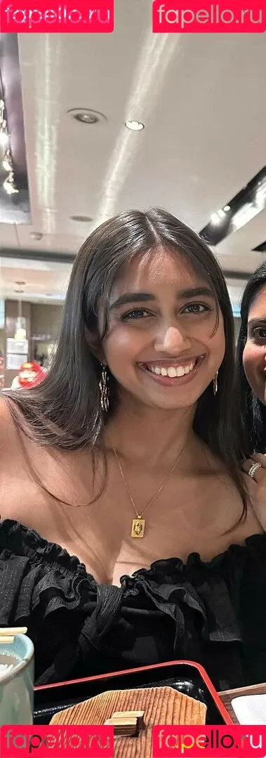 ritishaaaaaaaaaa Onlyfans Photo Gallery 