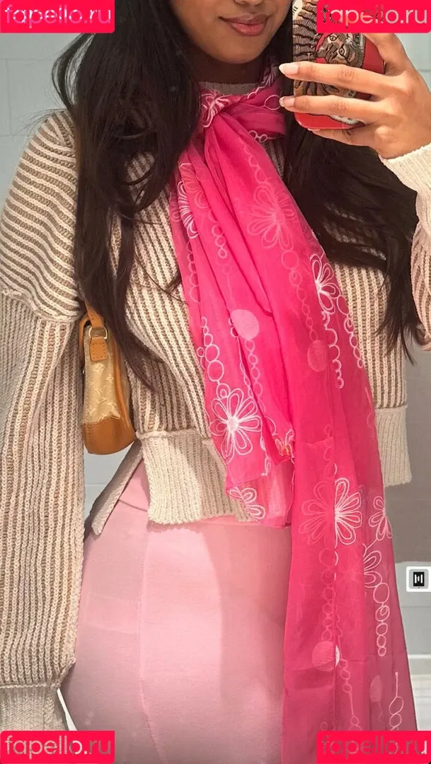 ritishaaaaaaaaaa Onlyfans Photo Gallery 