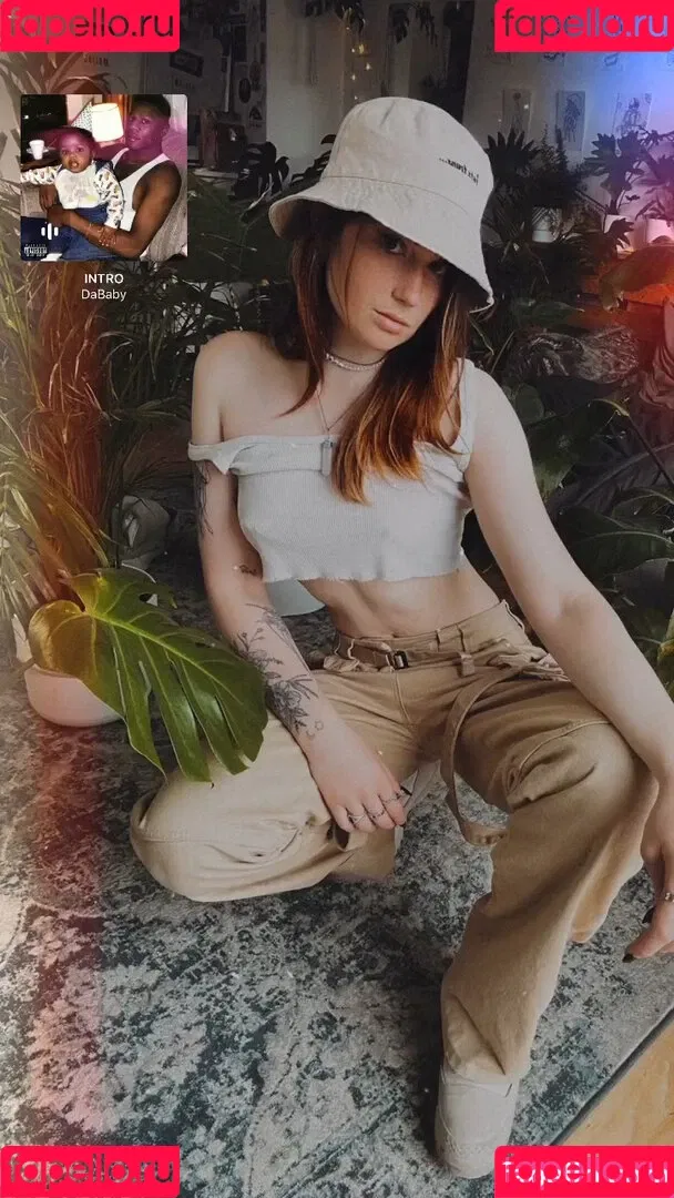Leonie Busse Onlyfans Photo Gallery 