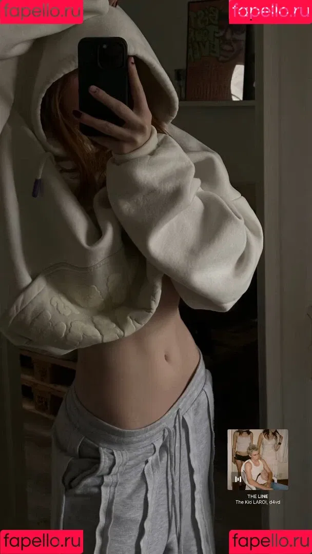 Leonie Busse Onlyfans Photo Gallery 