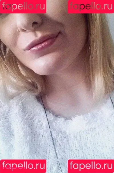 JennyHotWife Onlyfans Photo Gallery 