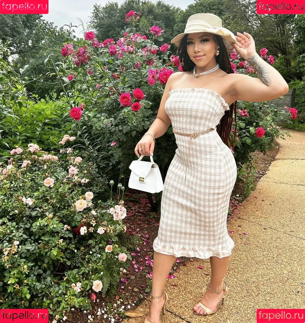 Kiah Dream Onlyfans Photo Gallery 