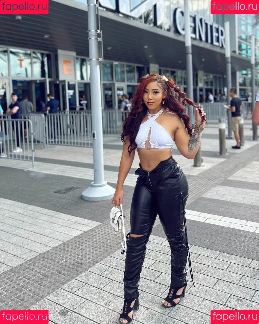 Kiah Dream Onlyfans Photo Gallery 