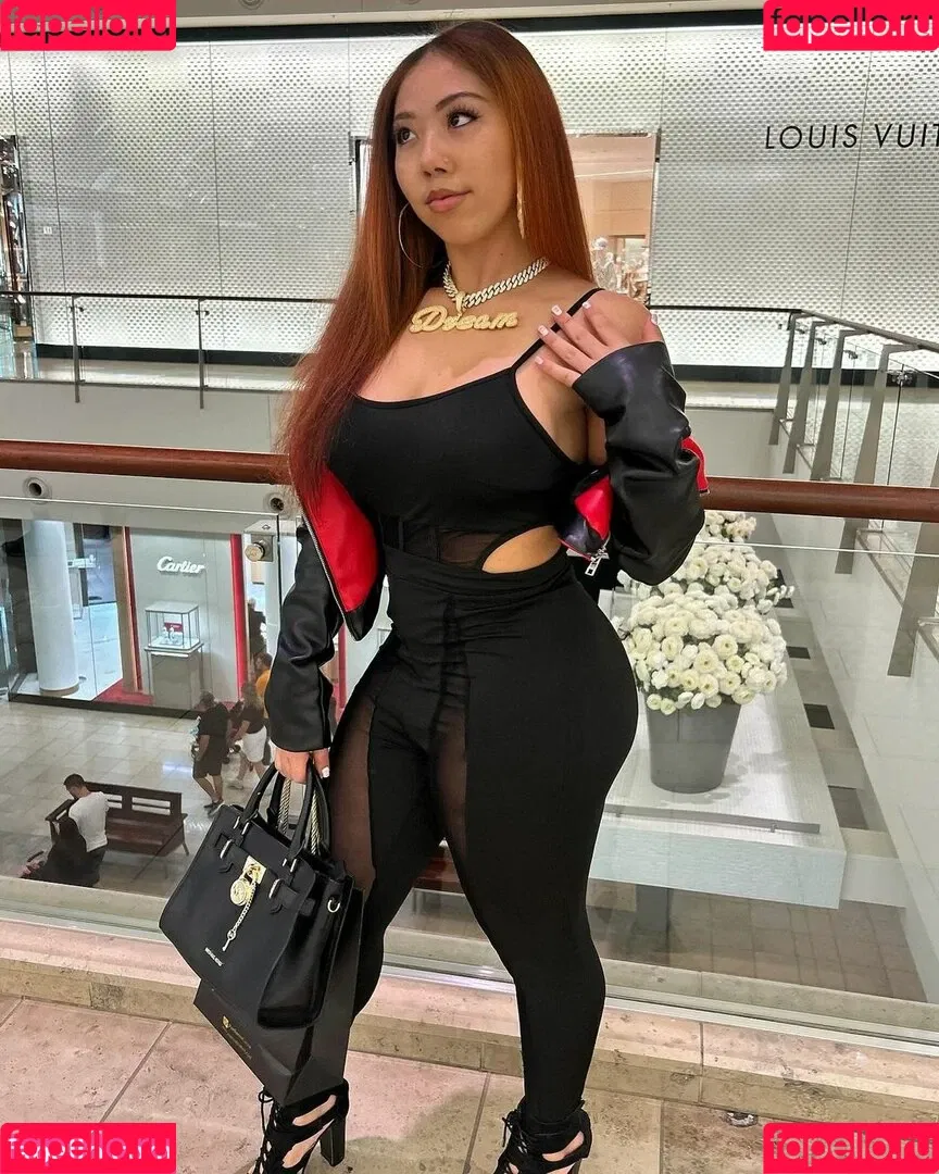 Kiah Dream Onlyfans Photo Gallery 