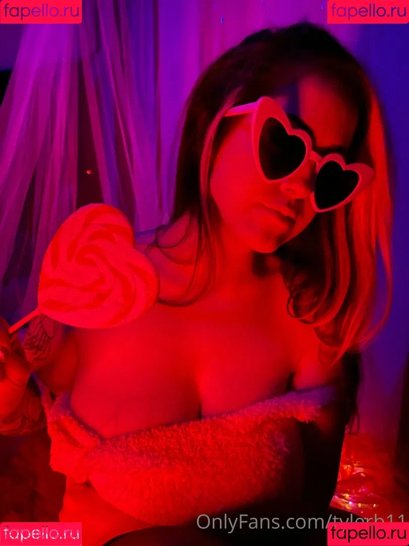 taeblevins Onlyfans Photo Gallery 