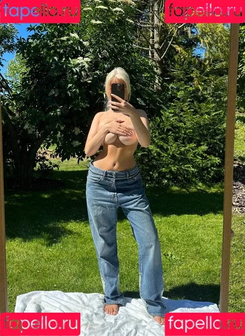 Shinylikeclara Onlyfans Photo Gallery 