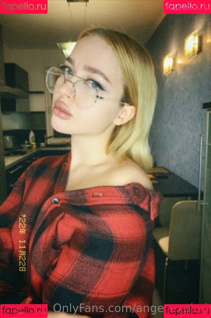 angie_explod Onlyfans Photo Gallery 