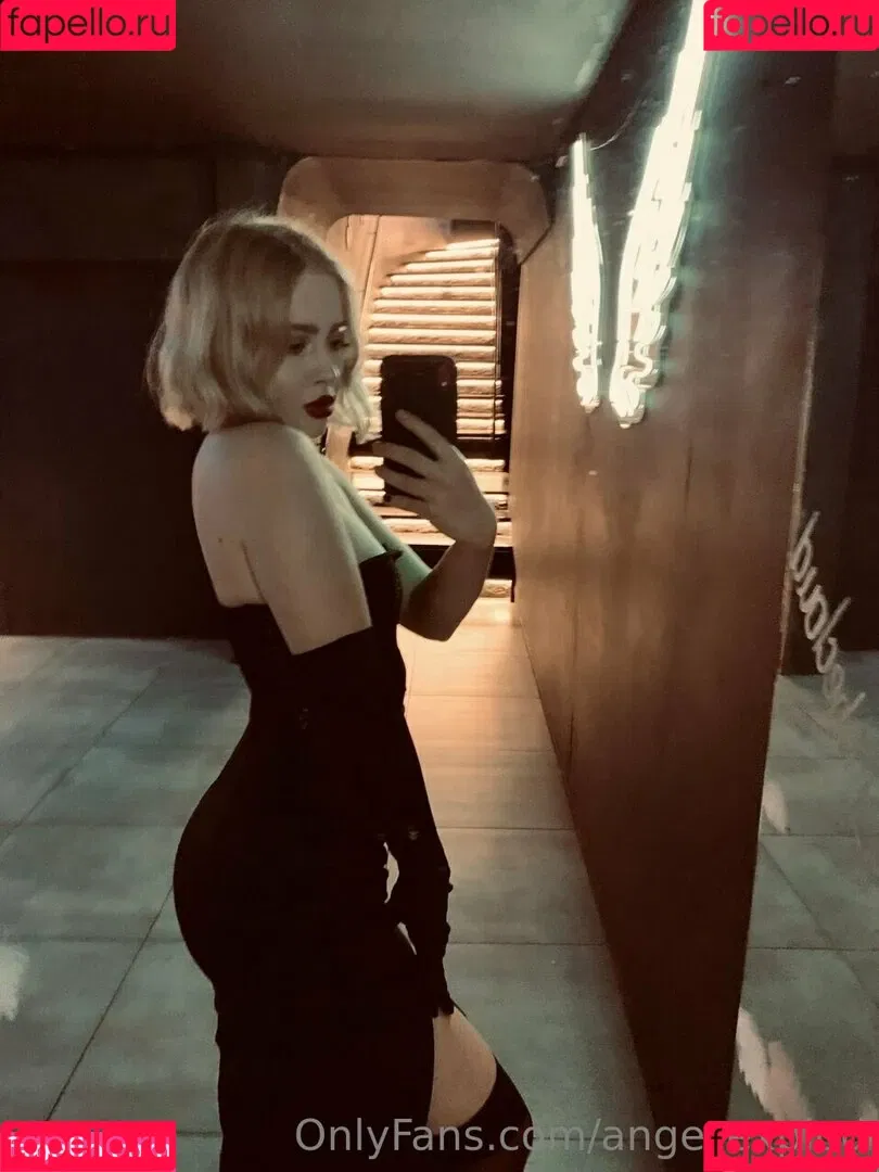 angie_explod Onlyfans Photo Gallery 