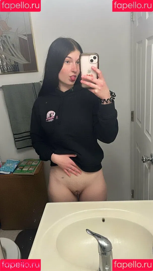 Thegoddessparis Onlyfans Photo Gallery 