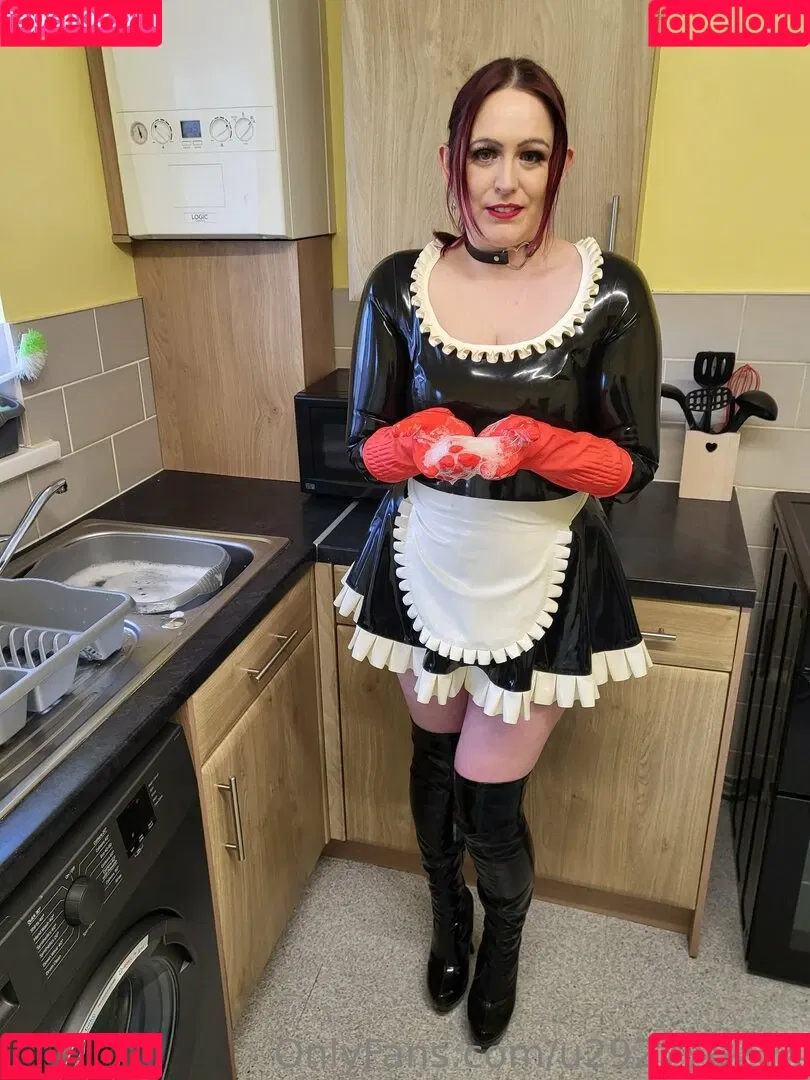 latexnikki12 Onlyfans Photo Gallery 