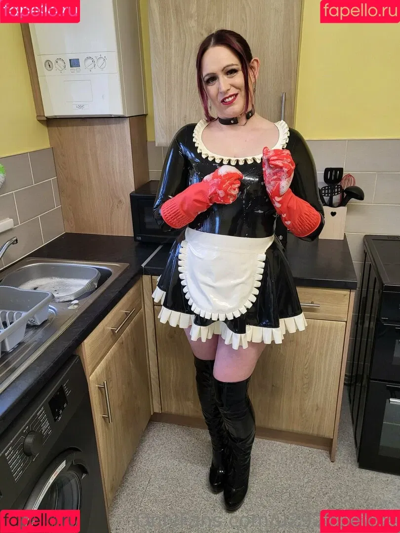 latexnikki12 Onlyfans Photo Gallery 