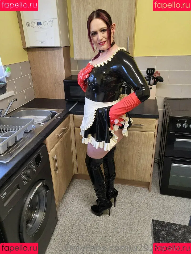 latexnikki12 Onlyfans Photo Gallery 