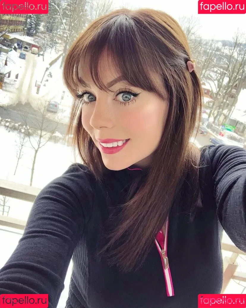 Elodie Delmas Onlyfans Photo Gallery 