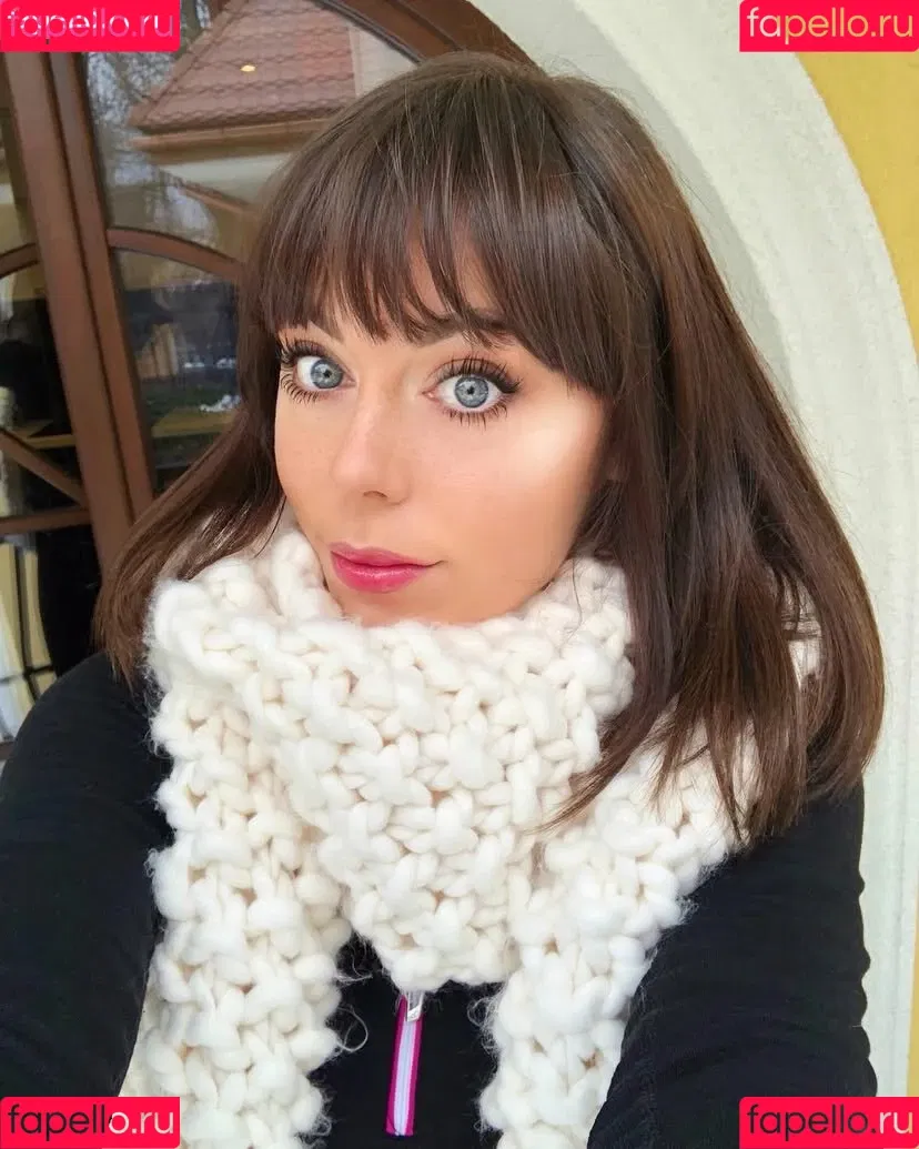 Elodie Delmas Onlyfans Photo Gallery 