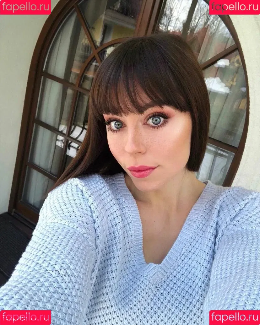 Elodie Delmas Onlyfans Photo Gallery 