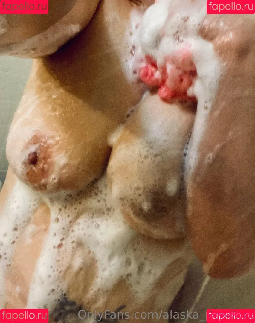 Alaska Princess Onlyfans Photo Gallery 