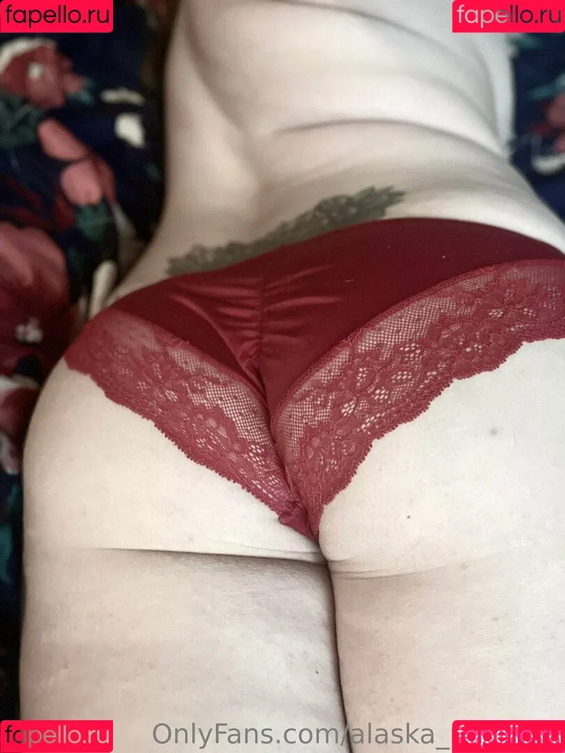 Alaska Princess Onlyfans Photo Gallery 