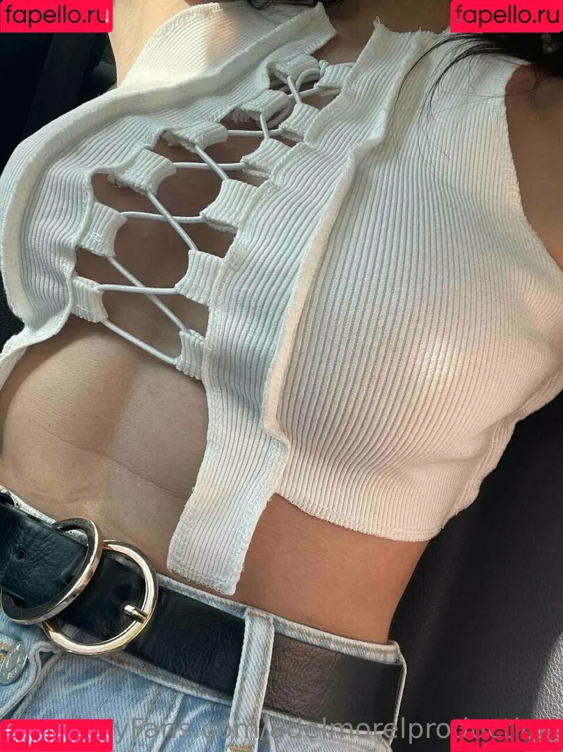 adelmorel Onlyfans Photo Gallery 
