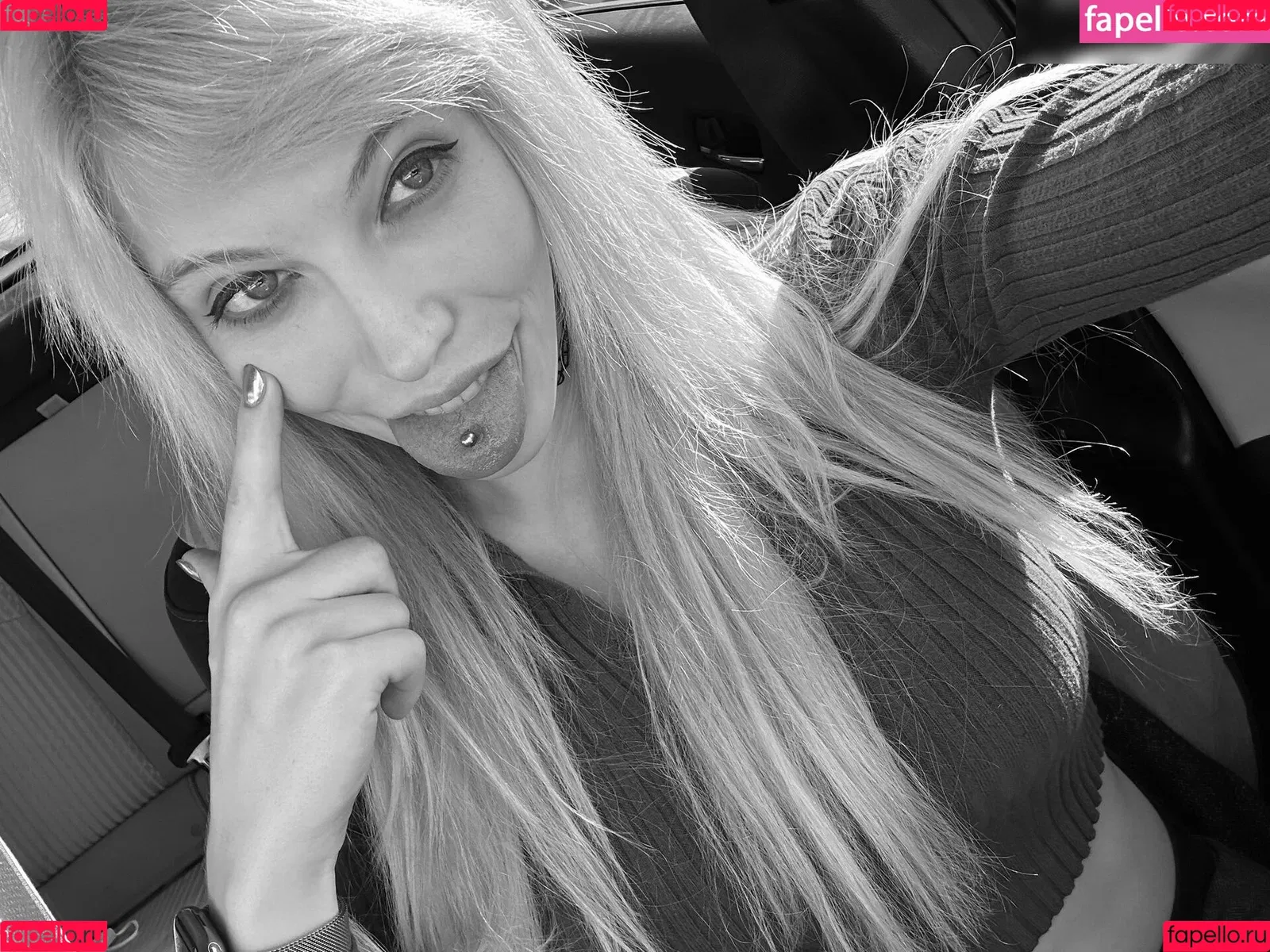 TsIzzyWilde Onlyfans Photo Gallery 