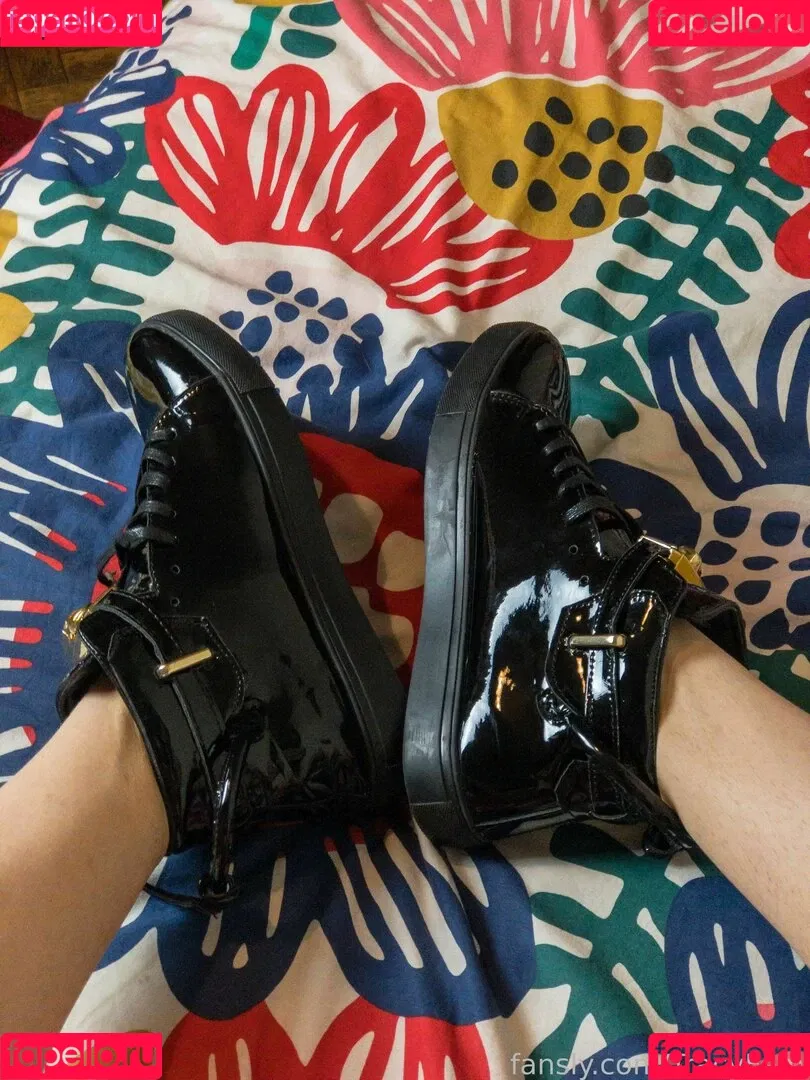 TracyFem Onlyfans Photo Gallery 