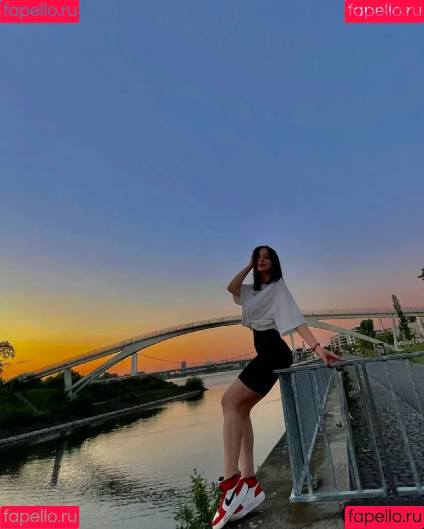 Nino Kikacheishvili Onlyfans Photo Gallery 