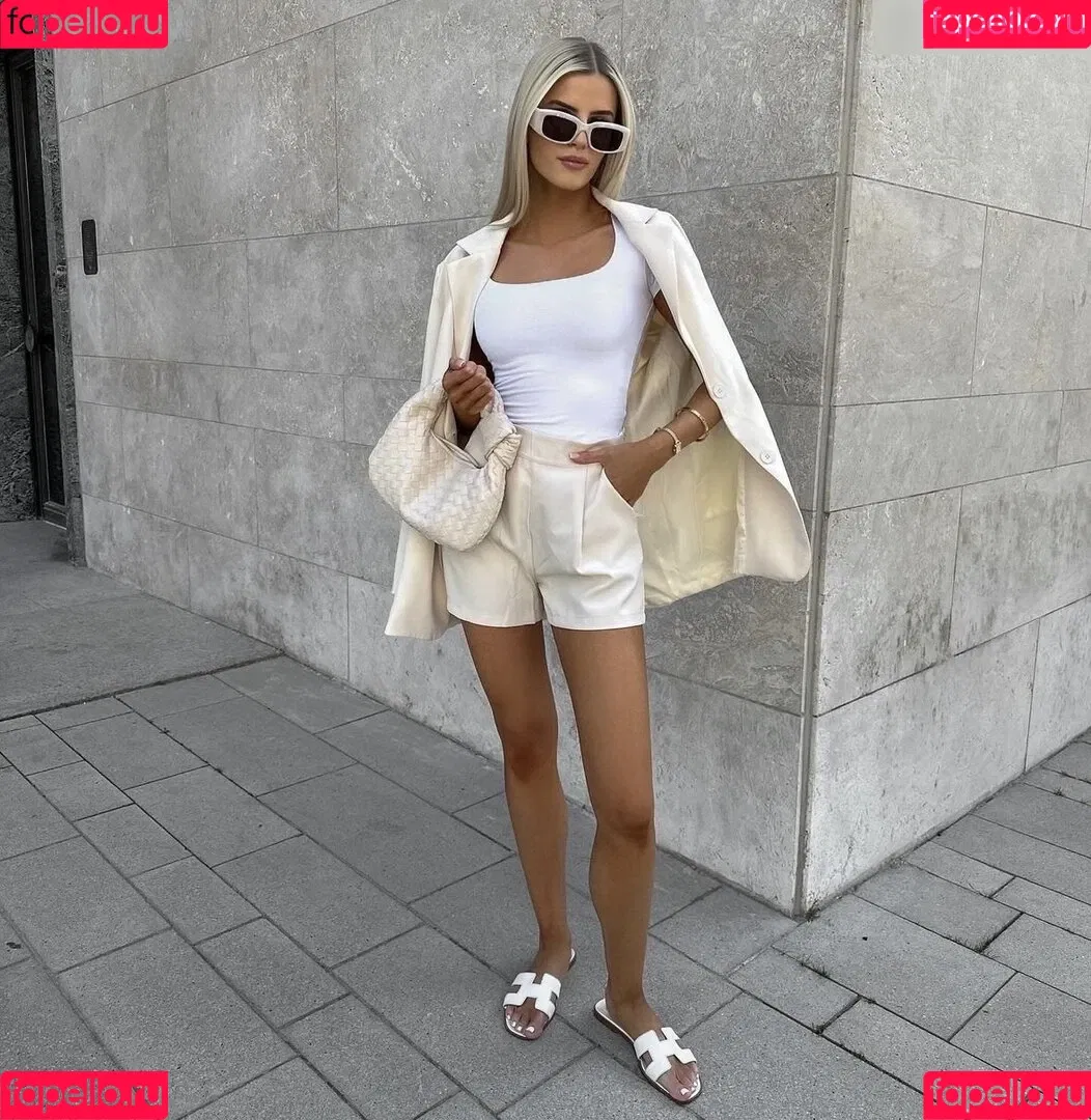 Sophia Schönherr Onlyfans Photo Gallery 