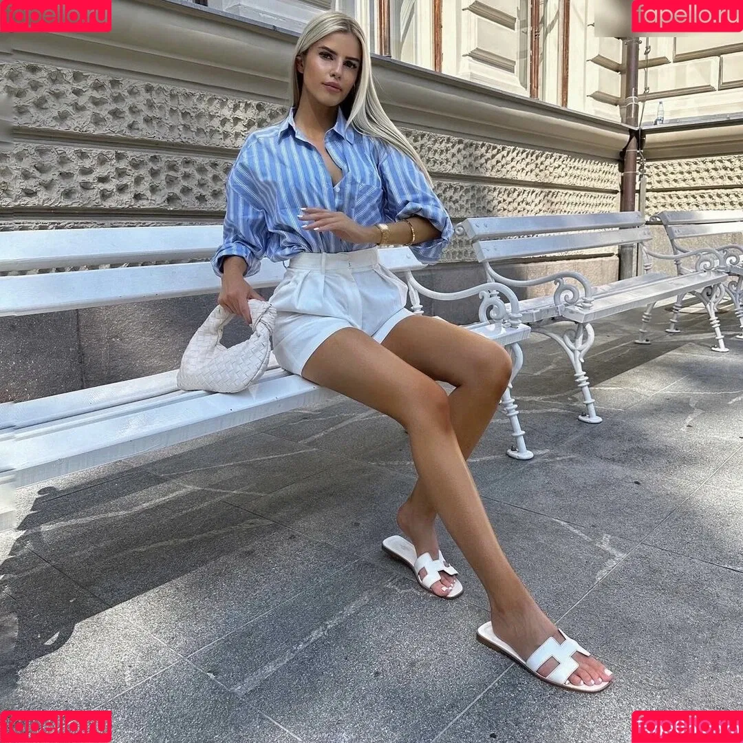 Sophia Schönherr Onlyfans Photo Gallery 
