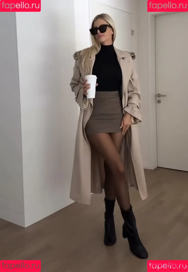 Sophia Schönherr Onlyfans Photo Gallery 