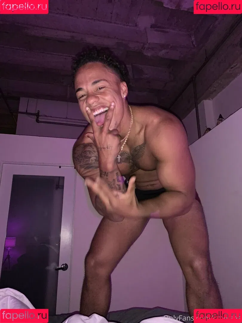 cmulaaa Onlyfans Photo Gallery 