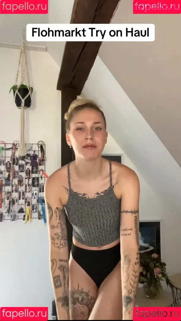 Lisaxptc Onlyfans Photo Gallery 