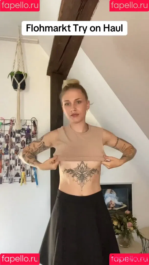 Lisaxptc Onlyfans Photo Gallery 