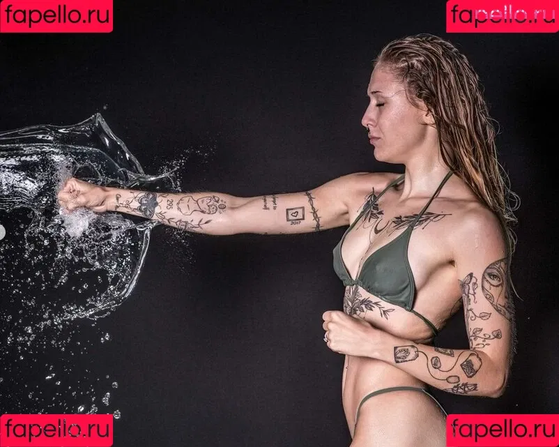 Lisaxptc Onlyfans Photo Gallery 