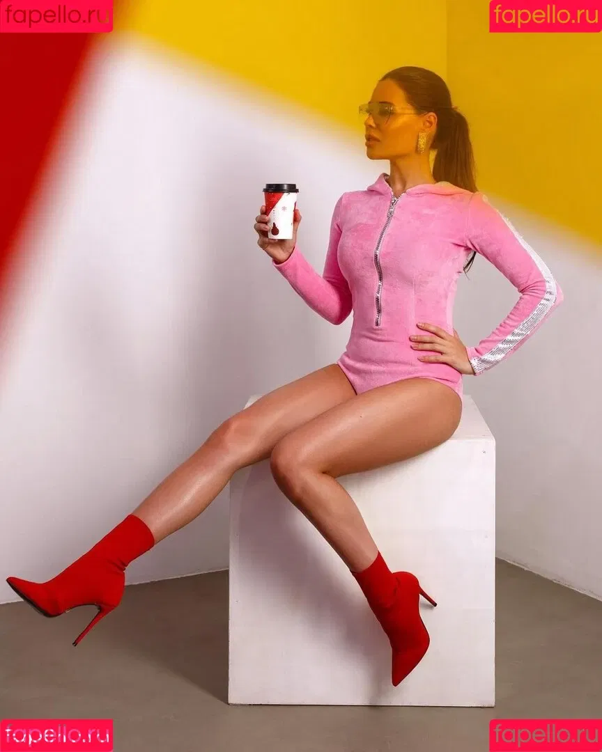 Julia Mikhalkova Onlyfans Photo Gallery 