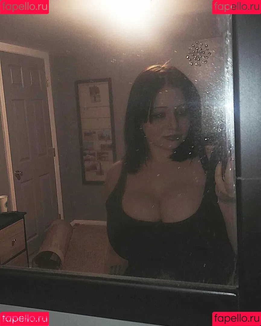 Emaliehall Onlyfans Photo Gallery 