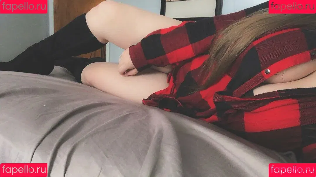 Emaliehall Onlyfans Photo Gallery 