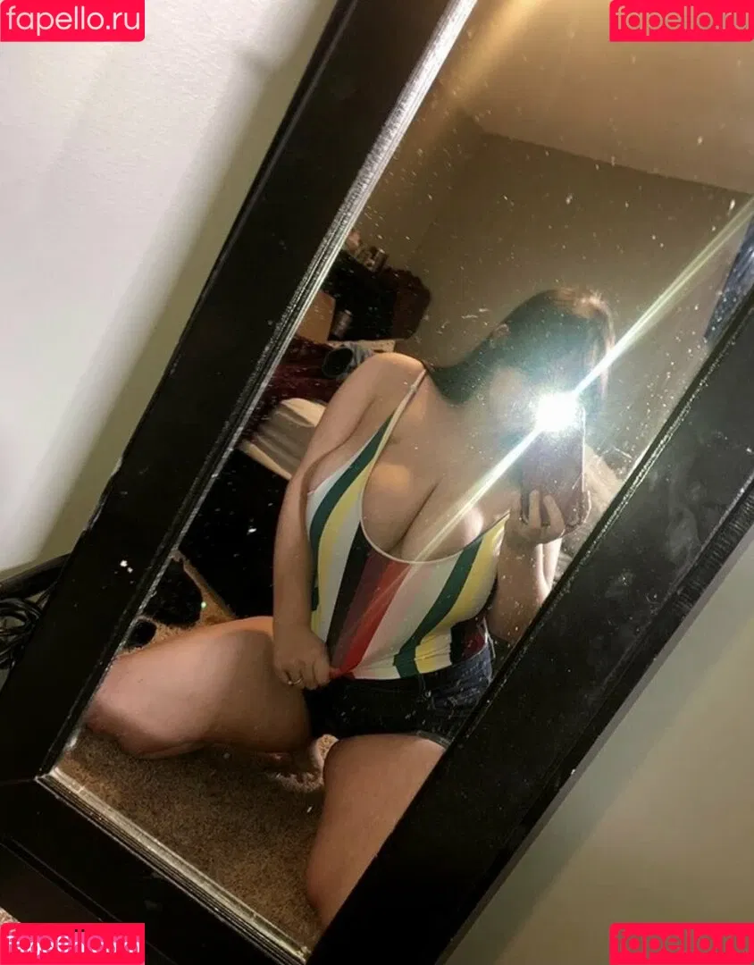 Emaliehall Onlyfans Photo Gallery 