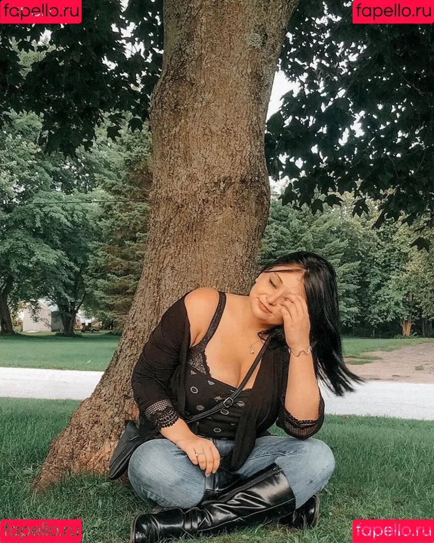 Emaliehall Onlyfans Photo Gallery 
