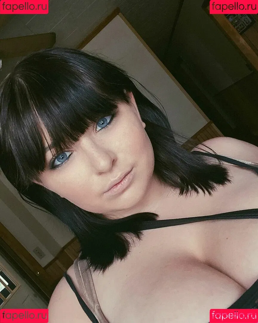 Emaliehall Onlyfans Photo Gallery 