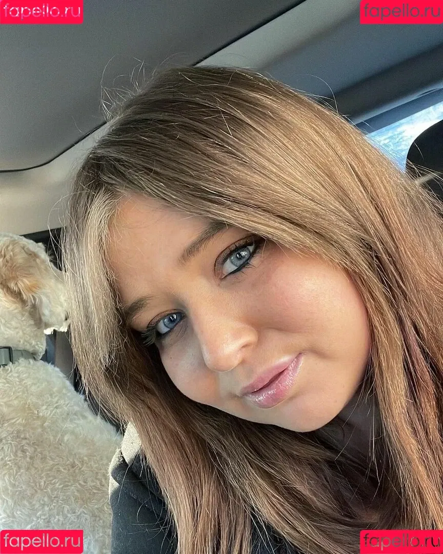 Emaliehall Onlyfans Photo Gallery 