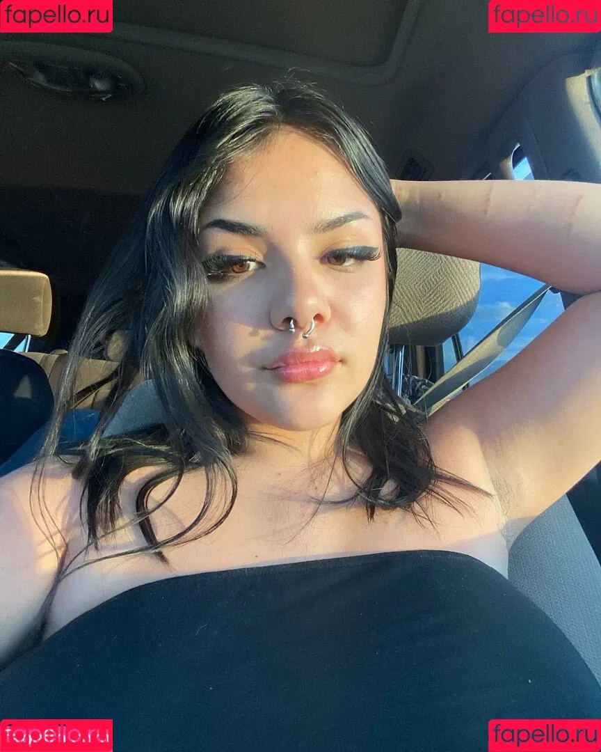 Laulalalaaa Onlyfans Photo Gallery 