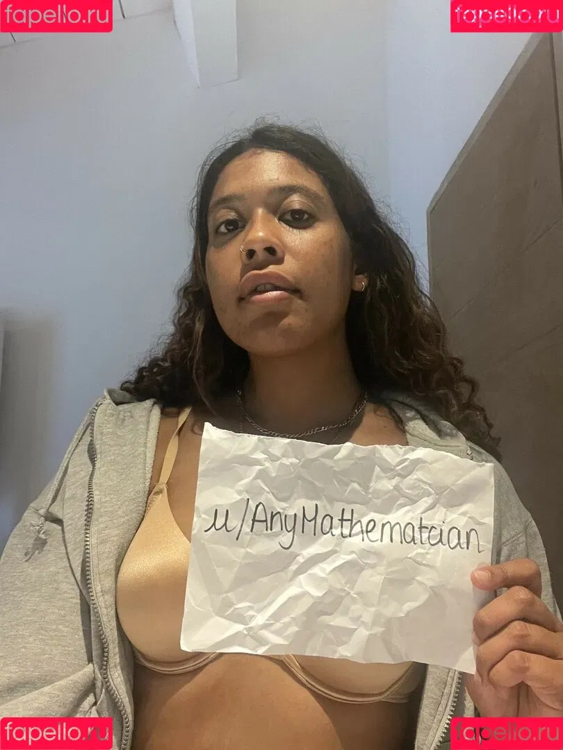 Almamita Onlyfans Photo Gallery 