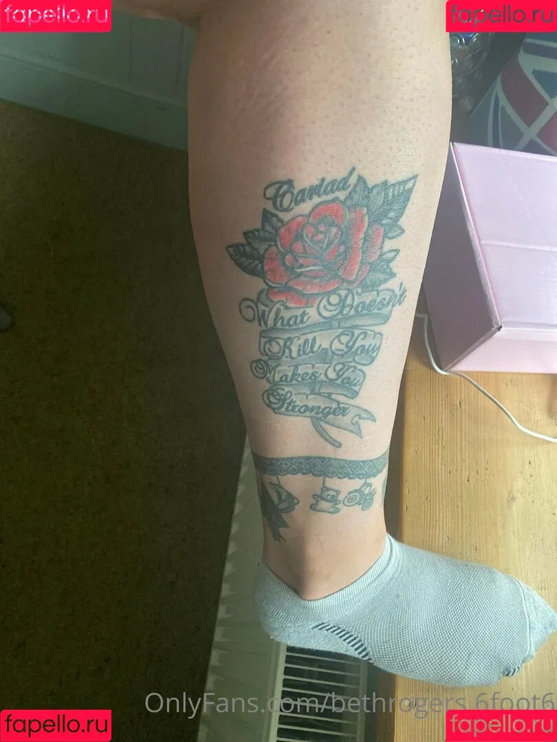 amazonbeth.6foot6 Onlyfans Photo Gallery 