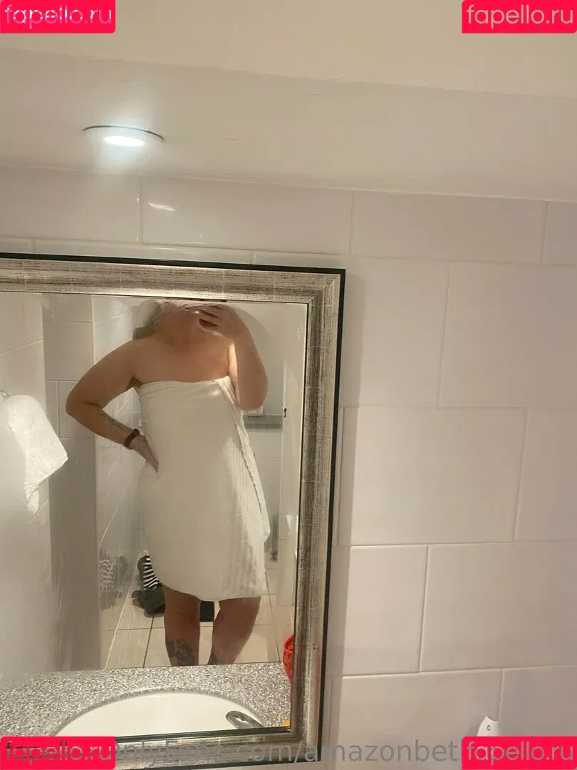amazonbeth.6foot6 Onlyfans Photo Gallery 
