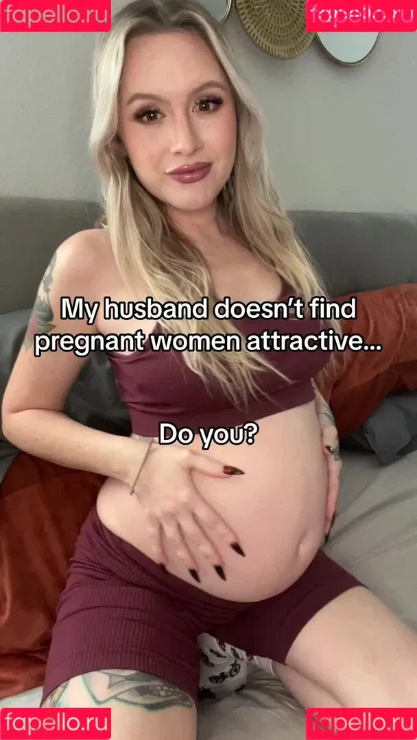 Mommy Penelope Onlyfans Photo Gallery 