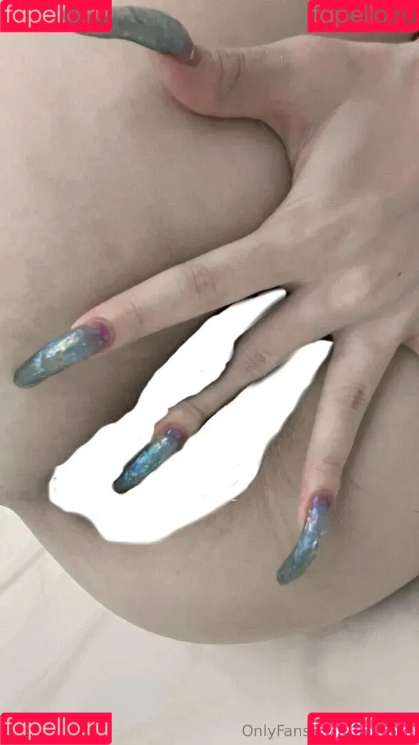hirarilily Onlyfans Photo Gallery 