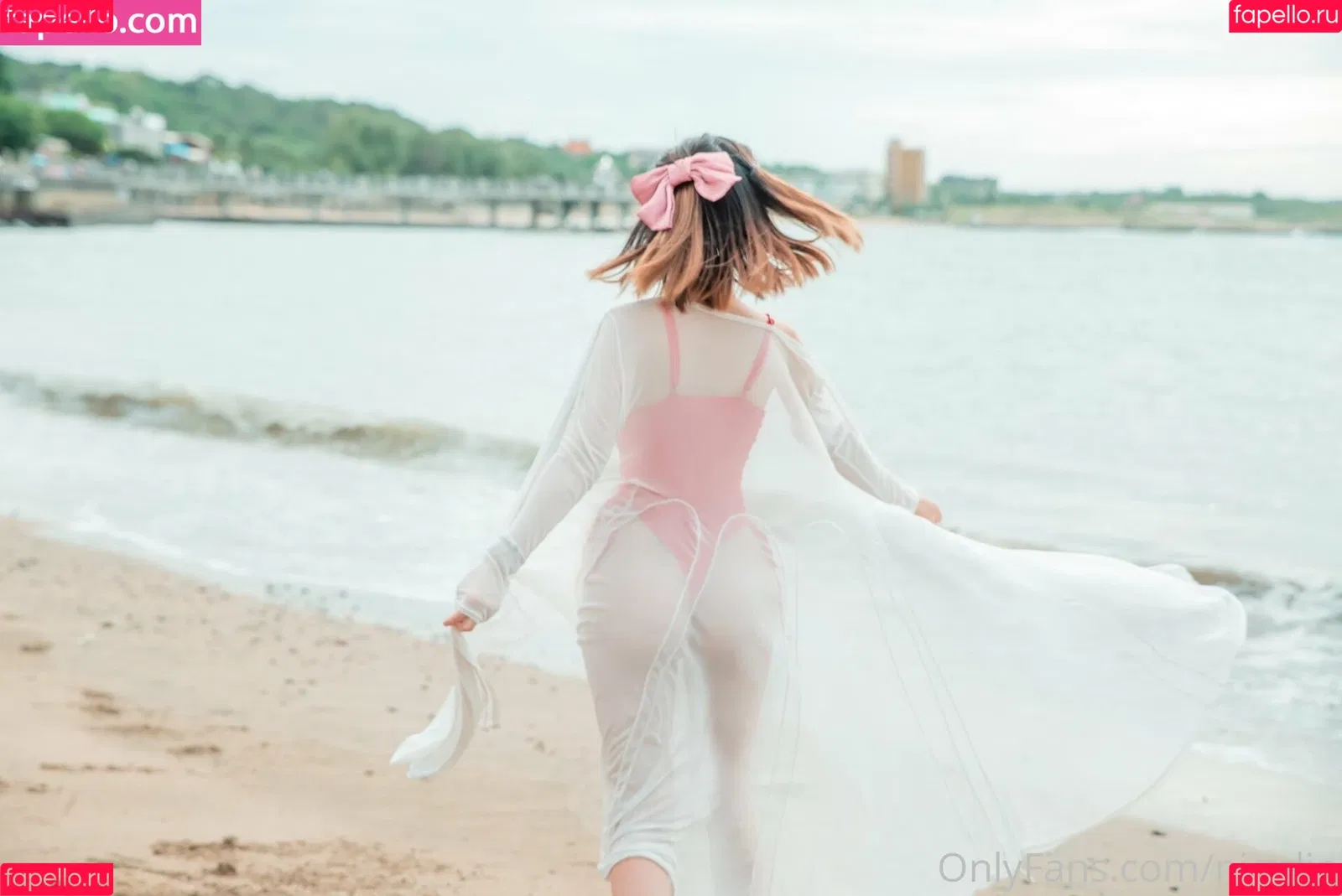 nianlin Onlyfans Photo Gallery 